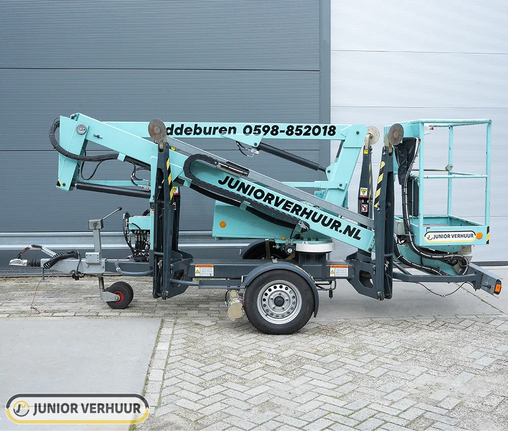 Nifty 120T aanhangerhoogwerker - Junior Verhuur hoogwerker huren Groningen thumbnail